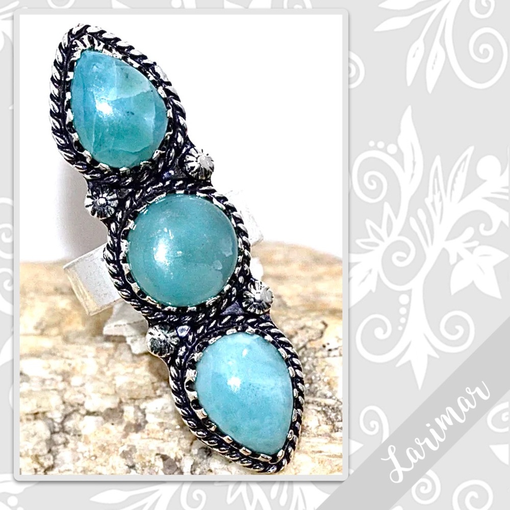 Larimar Large Southwest-Style Silver Artisan Ring, Sz 9 (Turquoise / Aqua Blue)